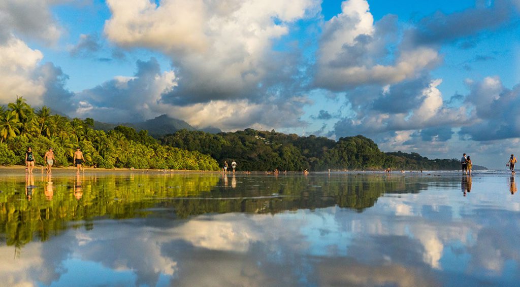 Playa Chaman in the Marino Ballena National Park