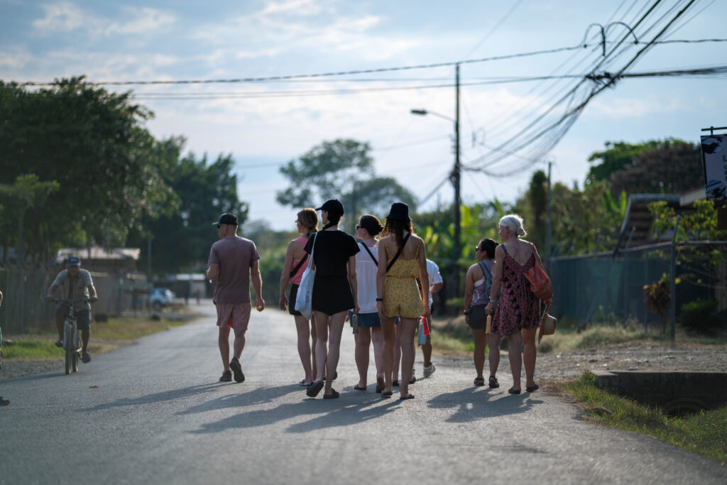 costa rica safe community