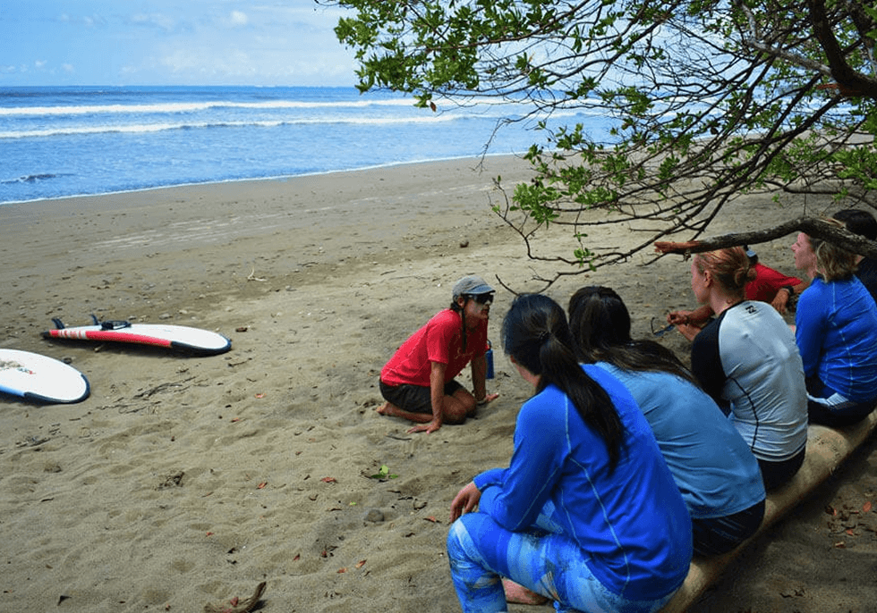 uvita-surf-mindful-surfing