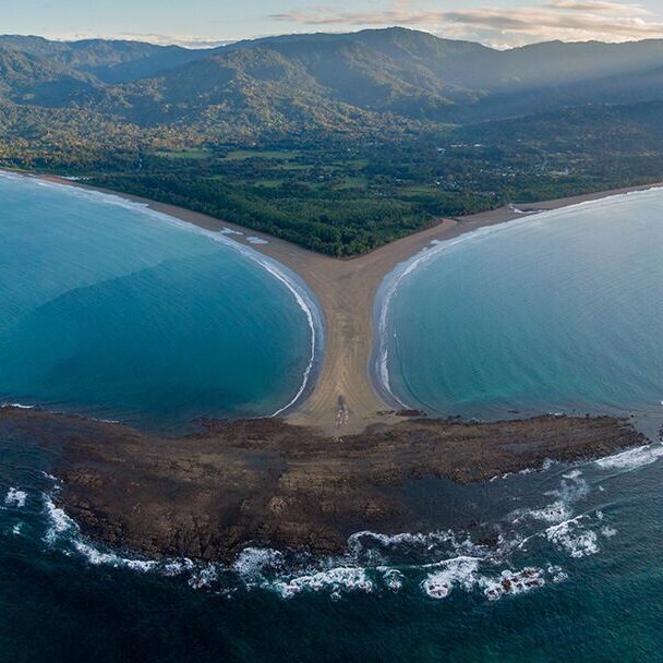 Whale Tail Uvita